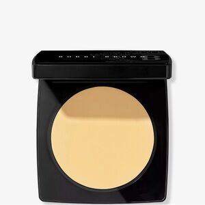 Bobbi Brown Pale Yellow Compact Sheer Pressed Powder